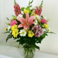 Designer's flowers for Mom